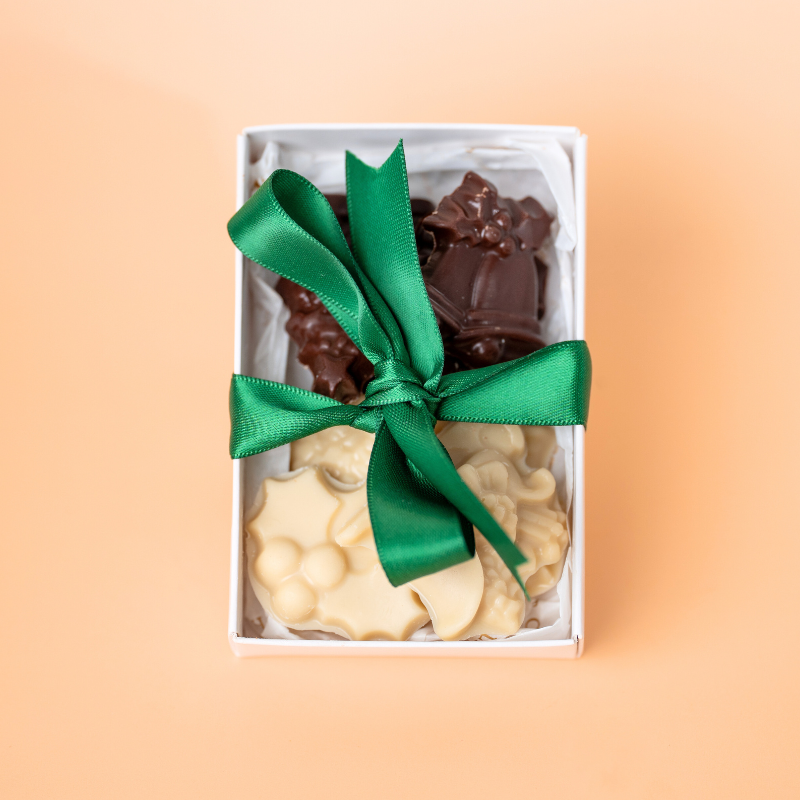 Dark & Vegan White Chocolate Christmas Figurines